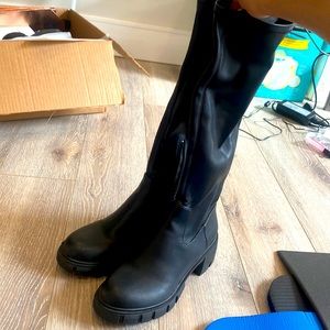 Steve Madden combat boots